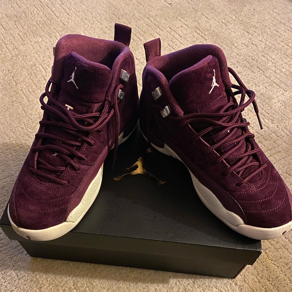 Jordan 12 Retro Bordeaux
